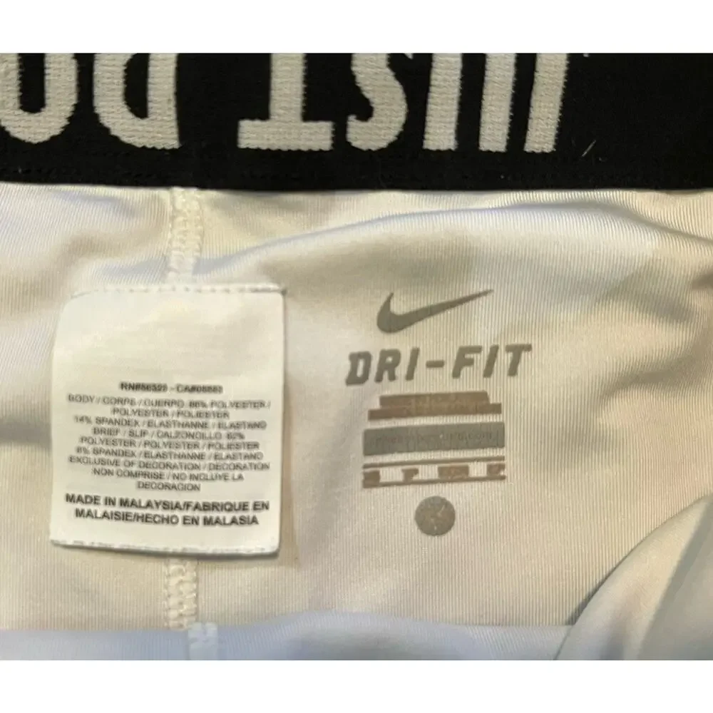 Nike product pair